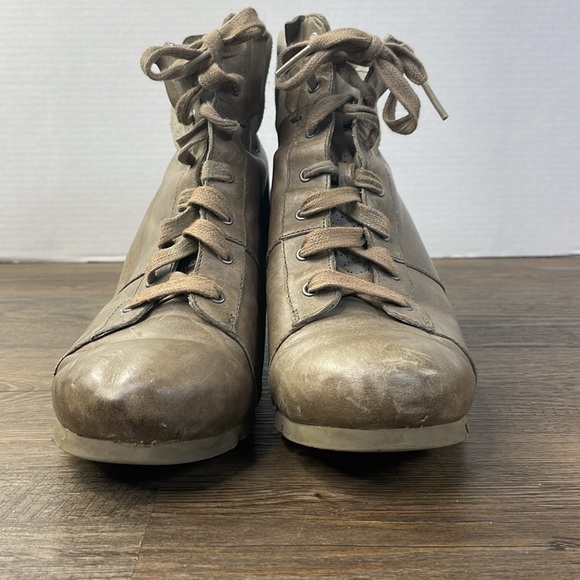 Merrell Womens Wedgetarian Lexi Taupe Grey Leather Hiking Style Boots, size 10.5 - Picture 8 of 12